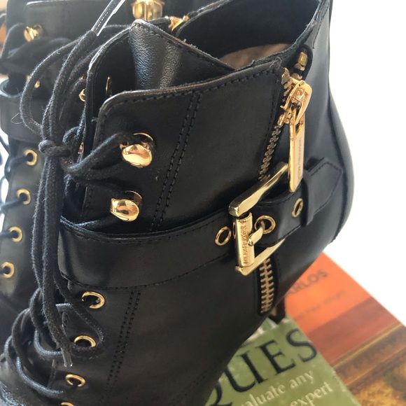 MICHAEL KORS Brena Sexy Victorian/Witch Core Ankle Bootie Pumps 6M Black - Picture 6 of 14